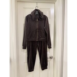 express women 2- piece outfit size S/MP